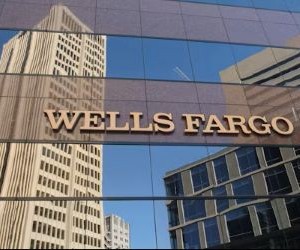 Forex ofrece oportunidades para beneficiarse de las fluctuaciones entre las monedas globales en un mercado altamente líquido que opera las 24 horas del día, pero también es un ámbito de alto riesgo debido al apalancamiento, la fuerte volatilidad y el impacto de las noticias macroeconómicas; la clave es operar con una estrategia clara, una gestión estricta de los riesgos y solo con capital que pueda permitirse perder sin afectar su estabilidad financiera.